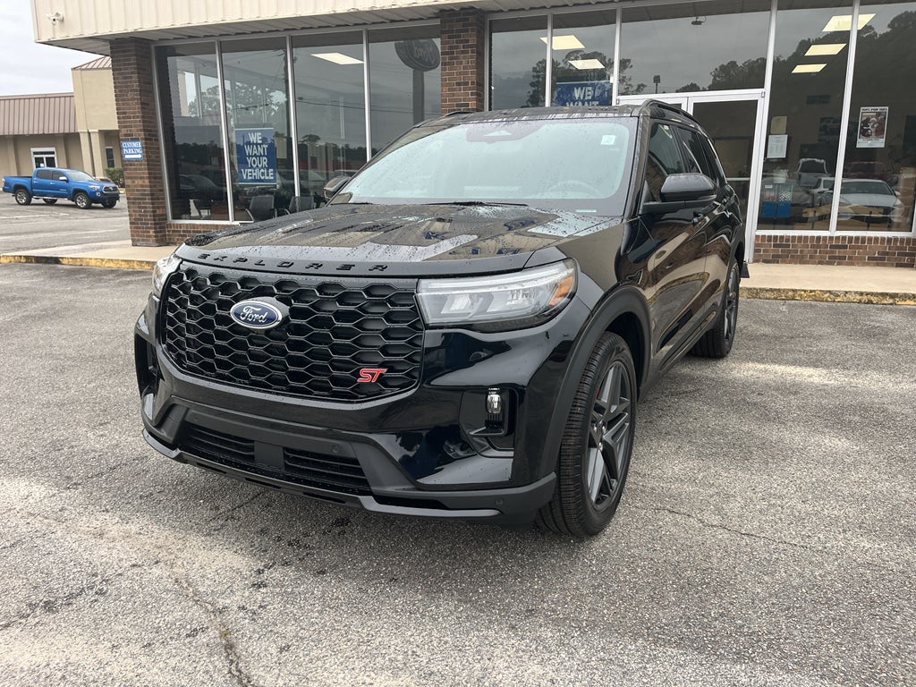 2026 Ford Explorer ST in Agate Black Metallic — front three-quarter view