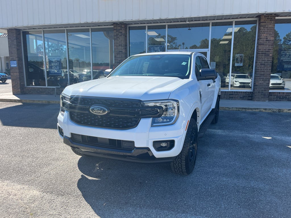 2025 Ford Ranger XLT in Oxford White — front three-quarter view